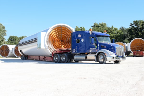 Mueller Stainless Steel Silo on Trailer for Transport