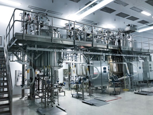 Mueller Skids Photo Recoloring